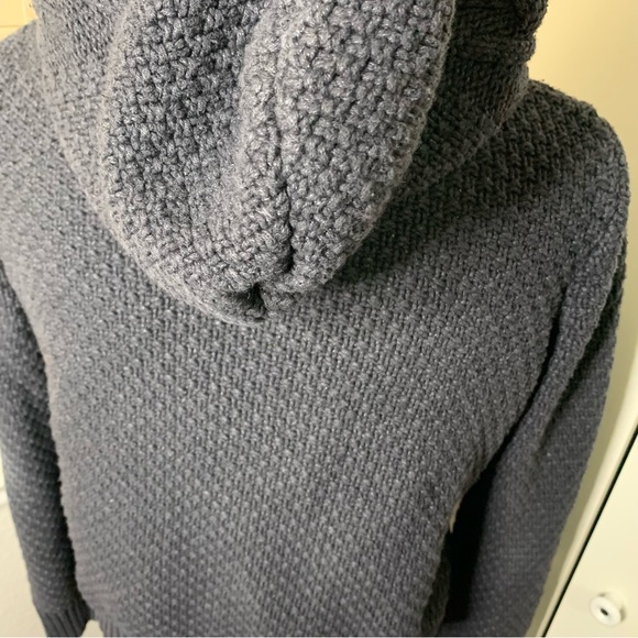 Forever 21 Thick Woven Cardigan Sweater - Picture 5 of 15
